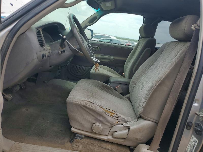 2002 Toyota Tundra SR5 V8