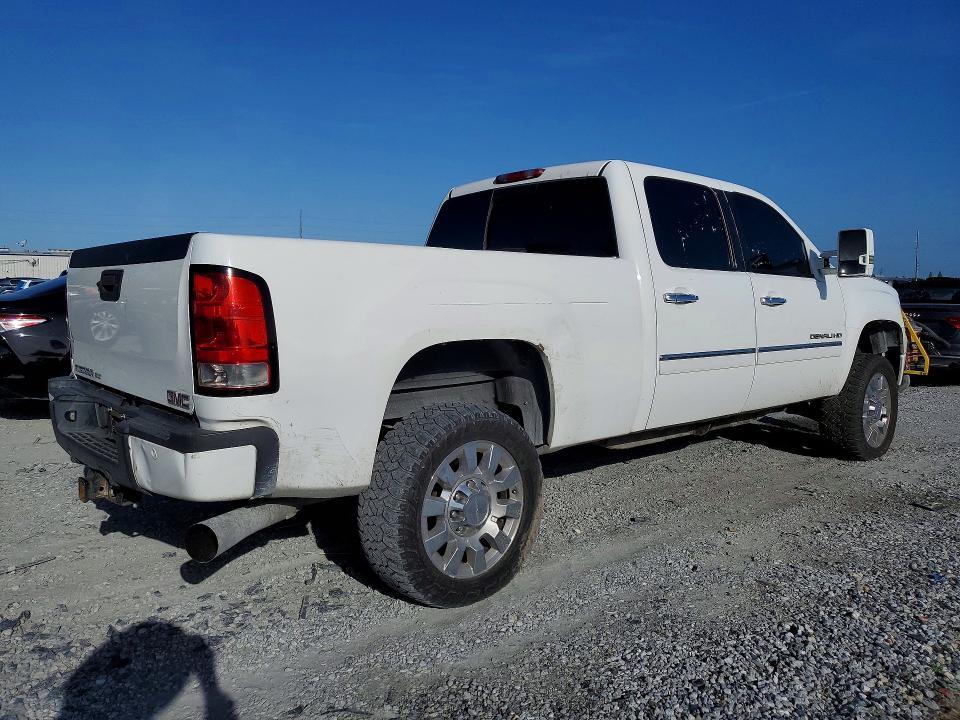 2012 GMC Sierra K2500 Denali