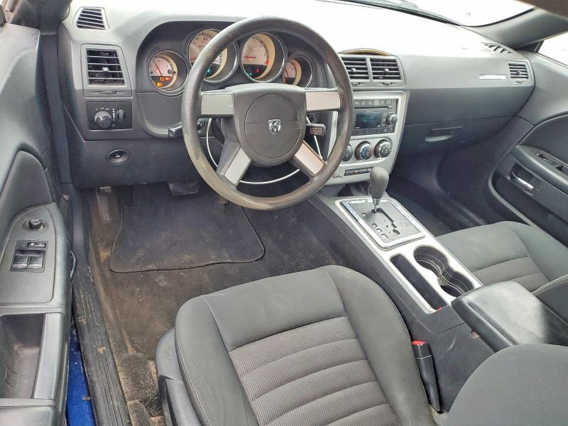 2010 Dodge Challenger se