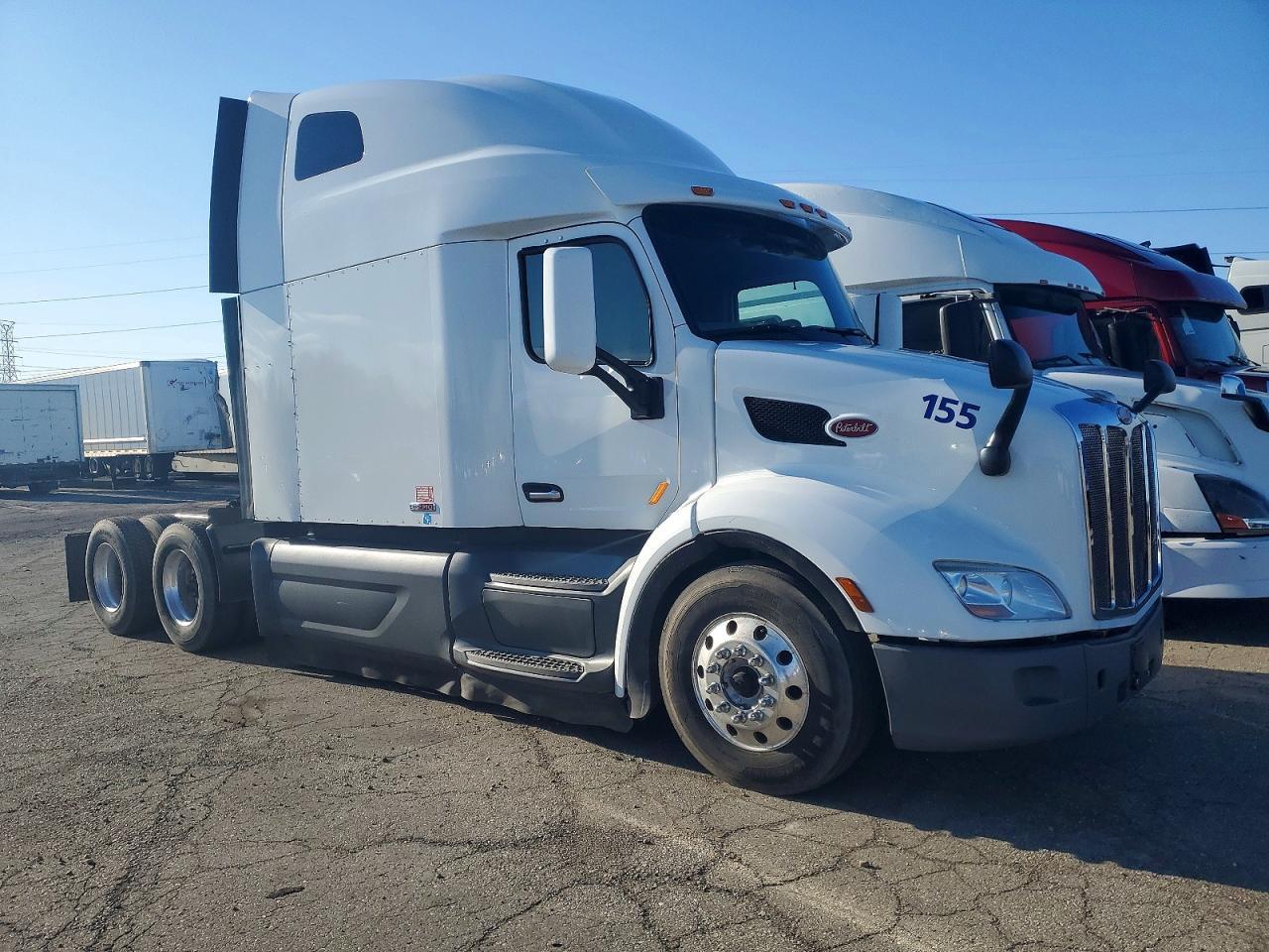2019 Peterbilt 579 Semi Truck