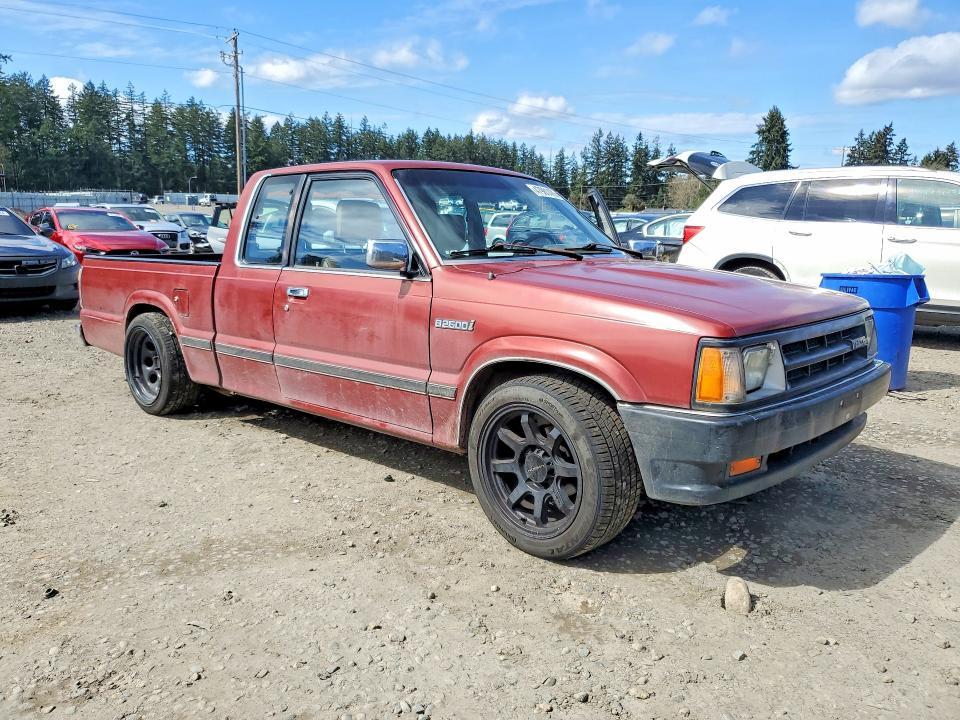 1992 Mazda B2600 Cab Plus