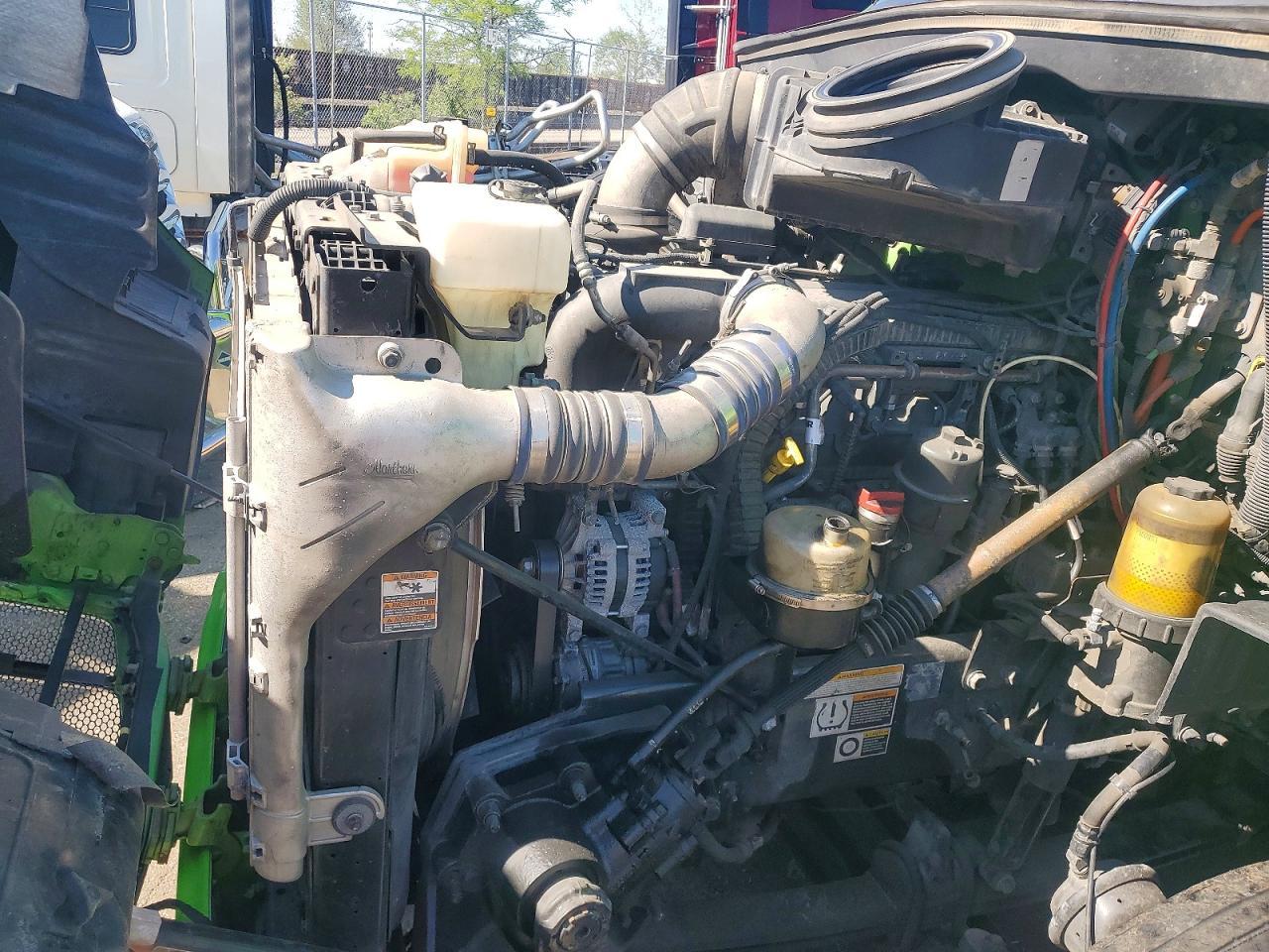 2018 Peterbilt 579 Semi Truck