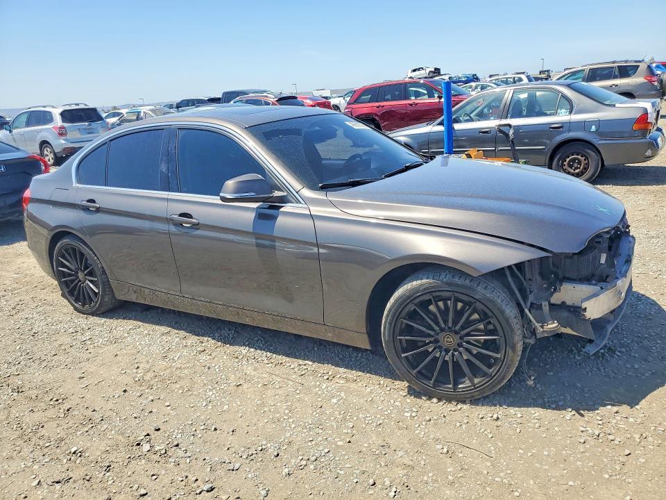 2013 BMW 328 i