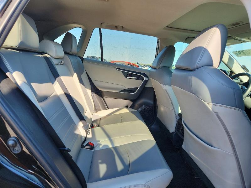 2021 Toyota Rav4 Hybrid xle Premium