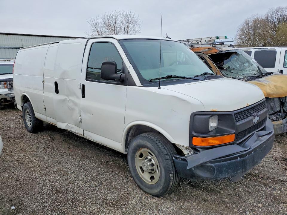 2015 Chevrolet Express 2500 Delivery van