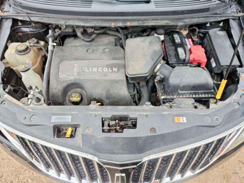 2011 Lincoln Townhouse MKX