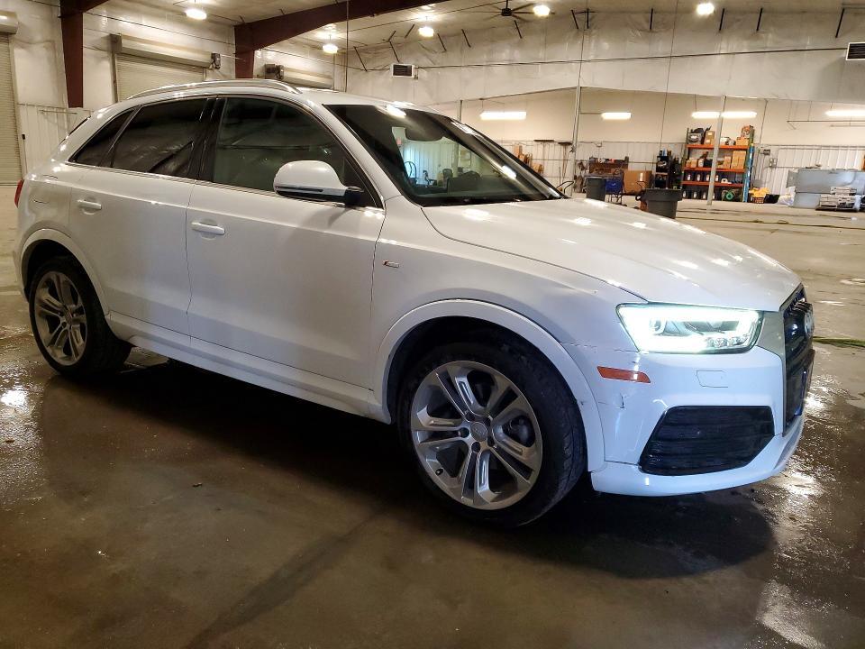 2016 Audi Q3 Prestige