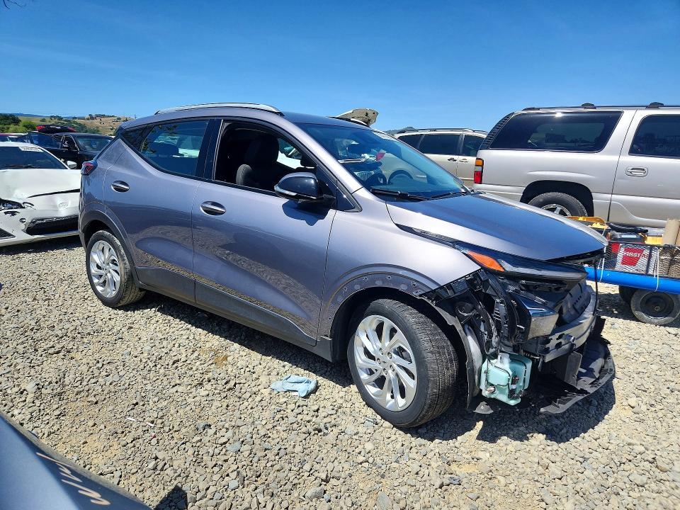 2023 Chevrolet Bolt euv lt
