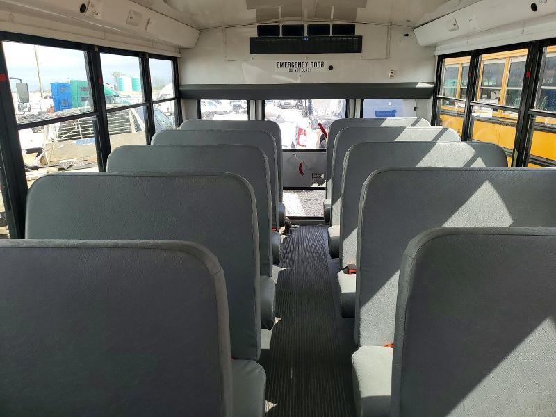 2013 Chevrolet 2013 Collins Bantam G4500-School Bus