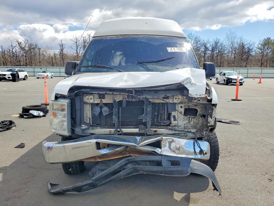 2010 Ford Econoline E250 Van