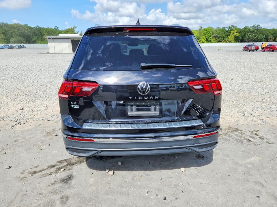 2022 Volkswagen Tiguan se