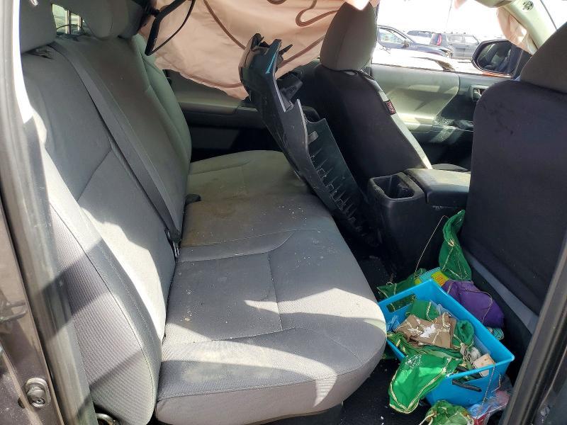 2016 Toyota Tacoma SR