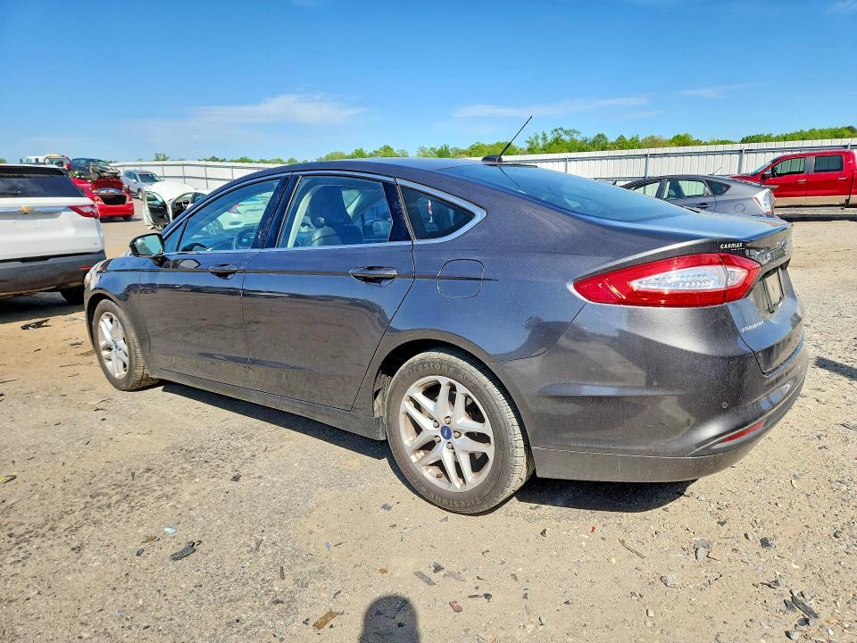 2015 Ford Fusion se