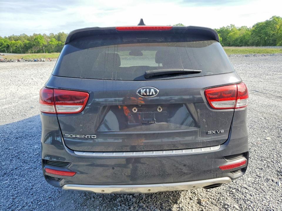 2017 KIA Sorento sx V6