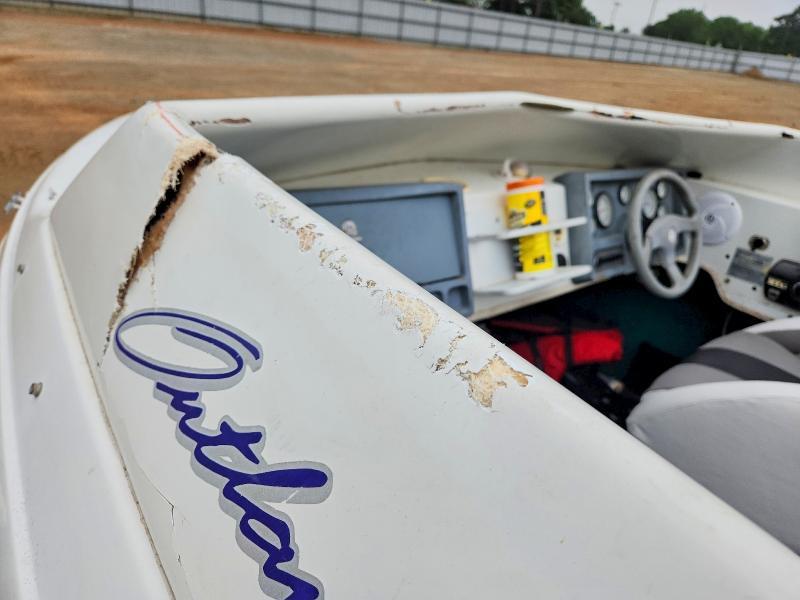 1996 Baja Boats 20 Outlaw