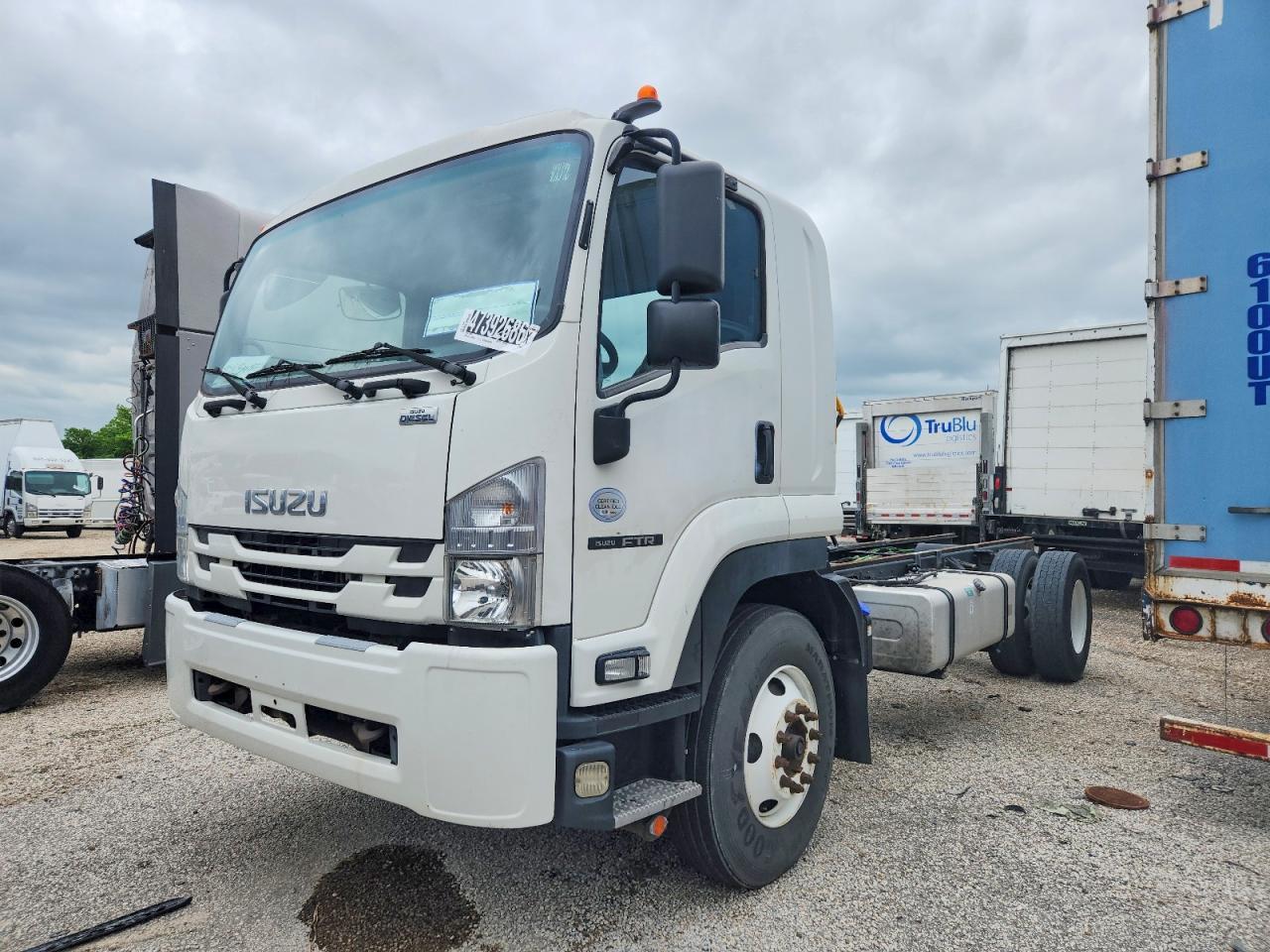 2019 Isuzu FTR Truck Cab AND Chassis