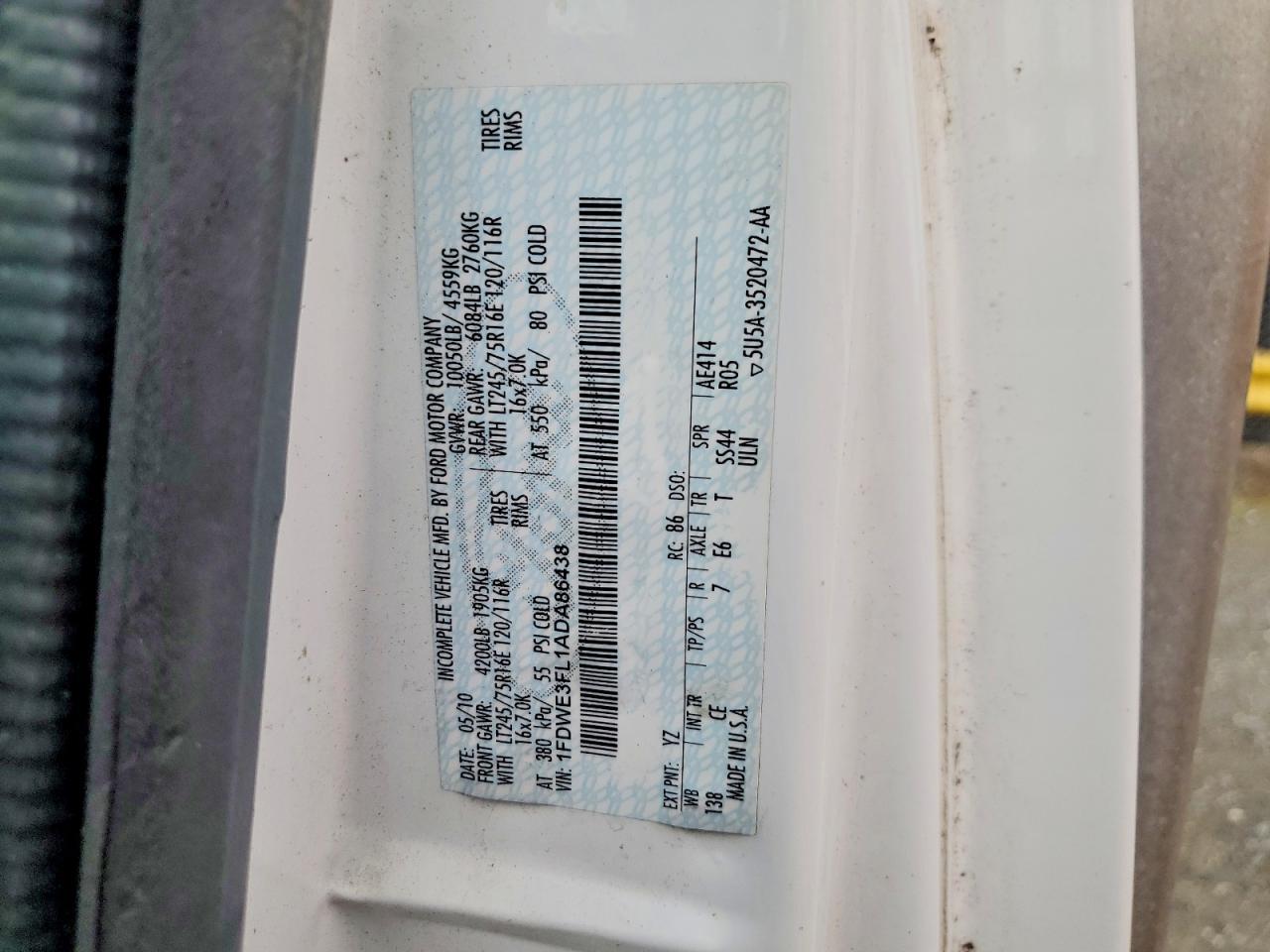 2010 Ford E350 CUT S