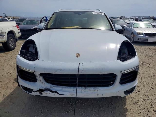 2017 Porsche Cayenne s