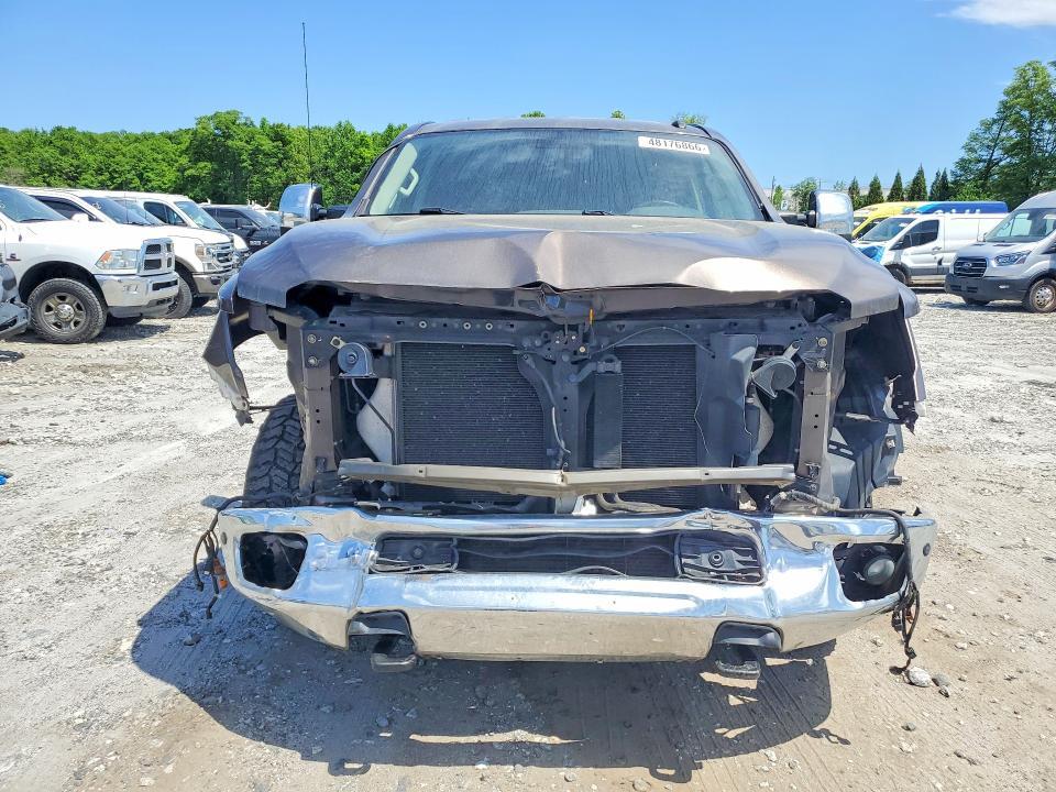2016 Nissan Titan XD SL