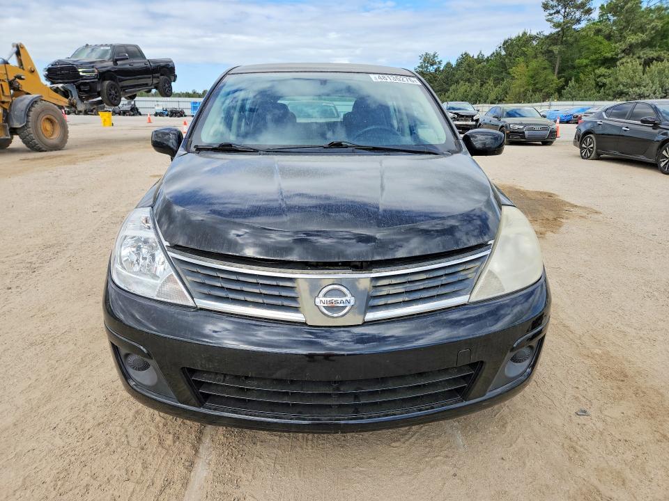 2009 Nissan Versa 1.8 s