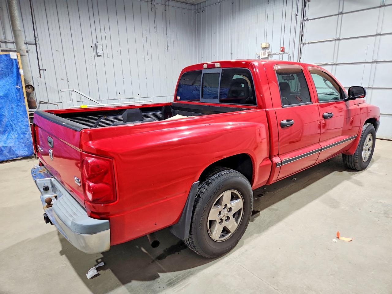 2005 Dodge Dakota Quad SLT