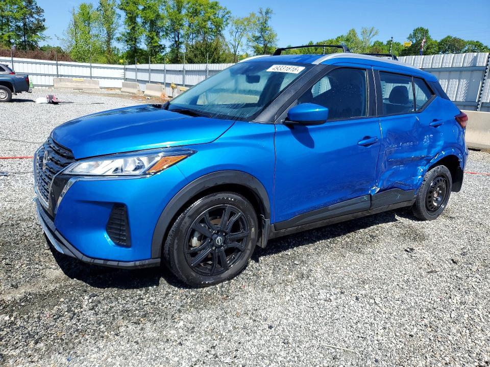 2024 Nissan Kicks sv