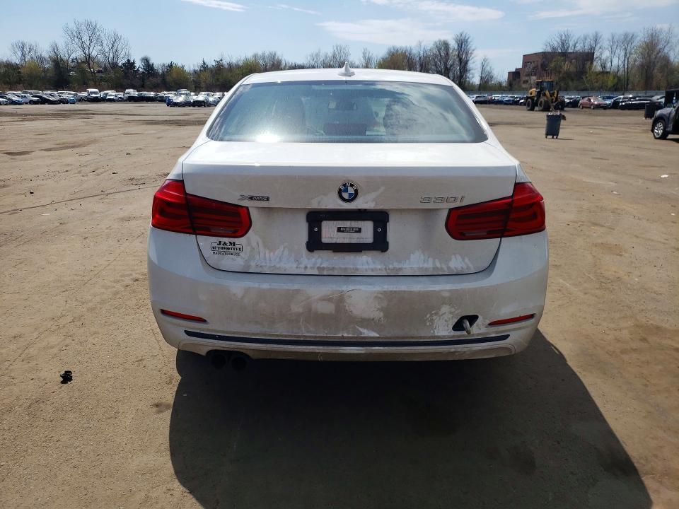 2018 BMW 330 xi