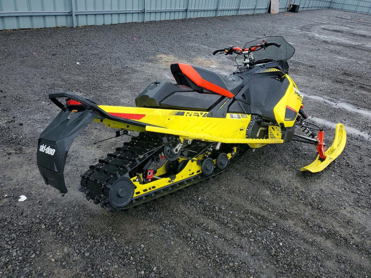 2020 Skidoo MXZ