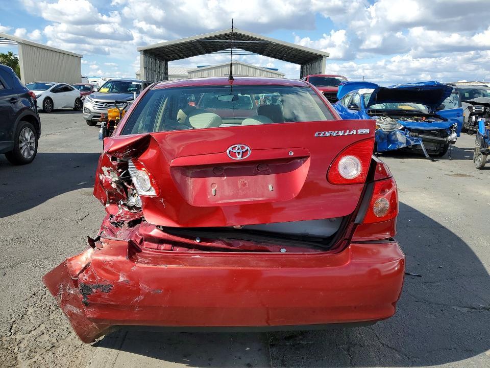 2005 Toyota Corolla le