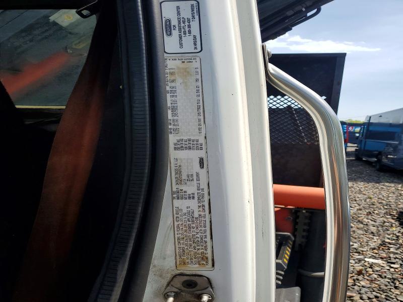 2015 Freightliner Business Class M2 Crane Truck