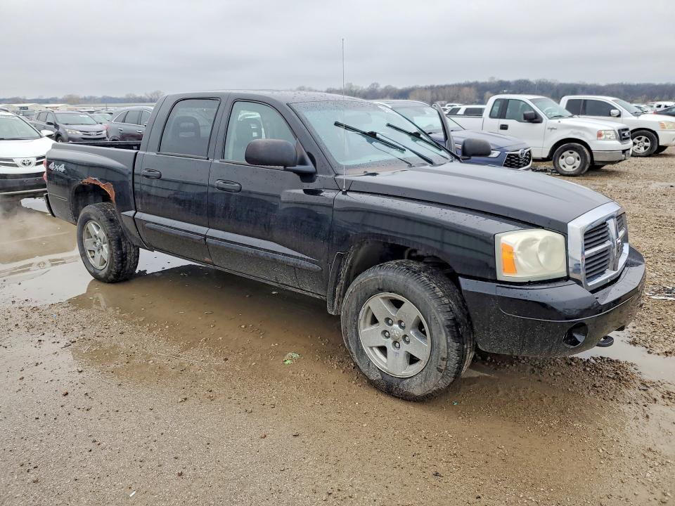 2005 Dodge Dakota Quad slt