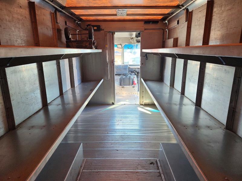 2020 Freightliner MT45G Chassis Delivery Truck