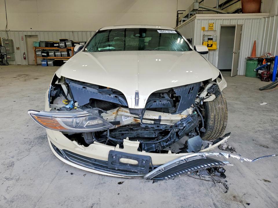 2014 Lincoln Townhouse MKS