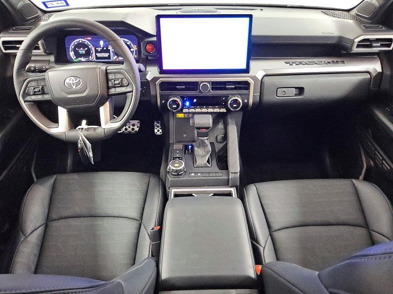 2025 Toyota Tacoma TRD Sport HV