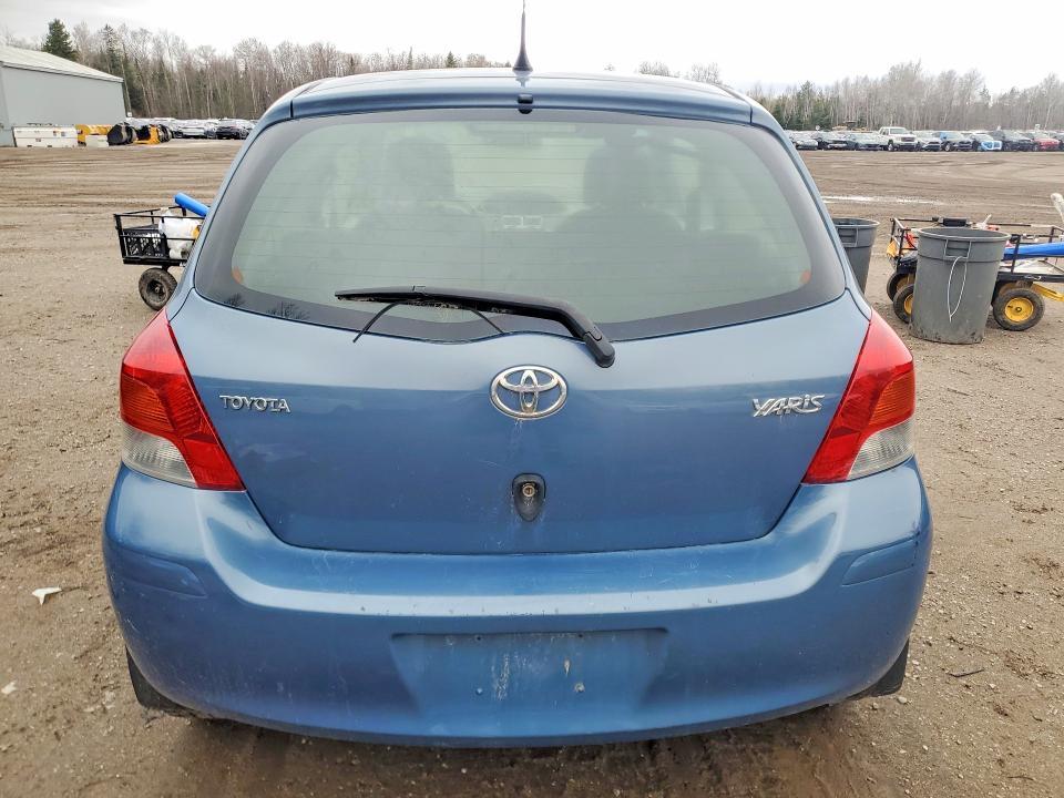 2011 Toyota Yaris Base