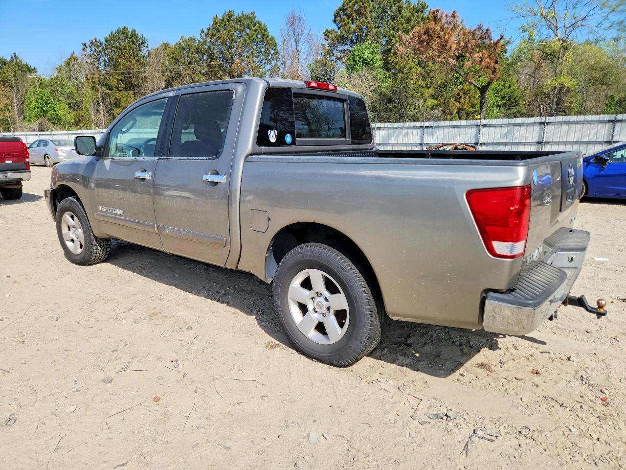 2006 Niss Titan