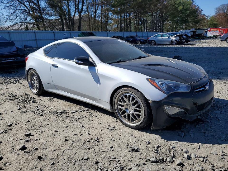 2015 Hyundai Genesis Coupe 3.8