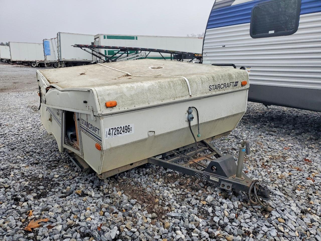 2001 Starcraft Camper