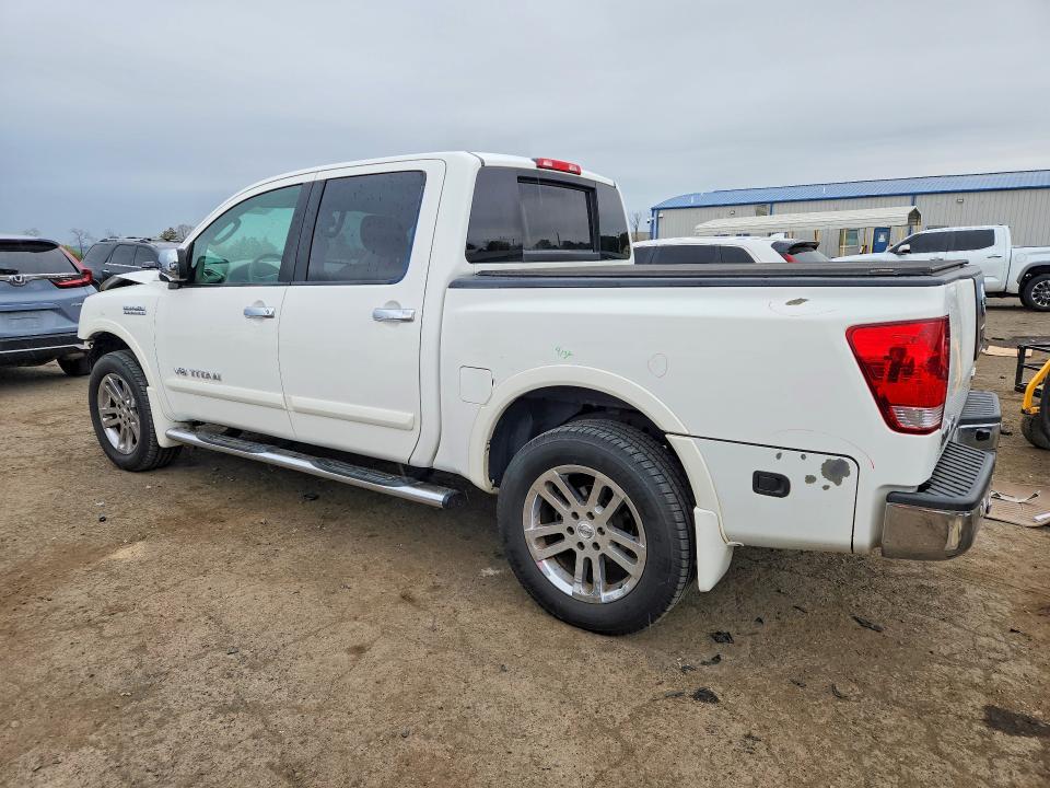 2011 Nissan Titan SV