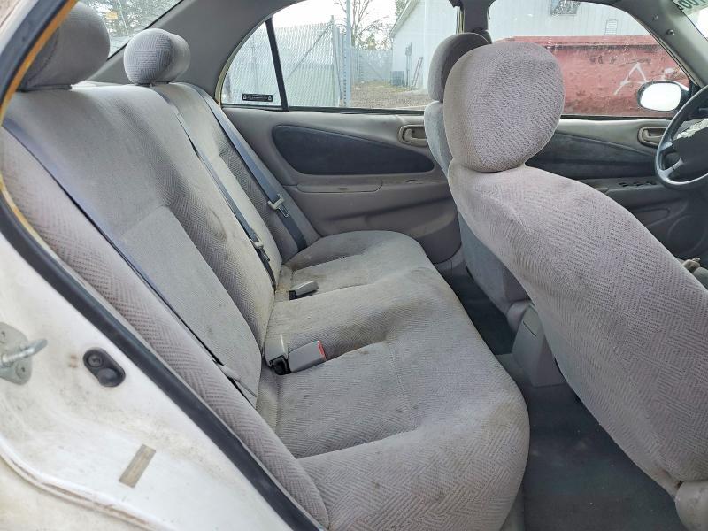 2001 Chevrolet Geo Prizm Base