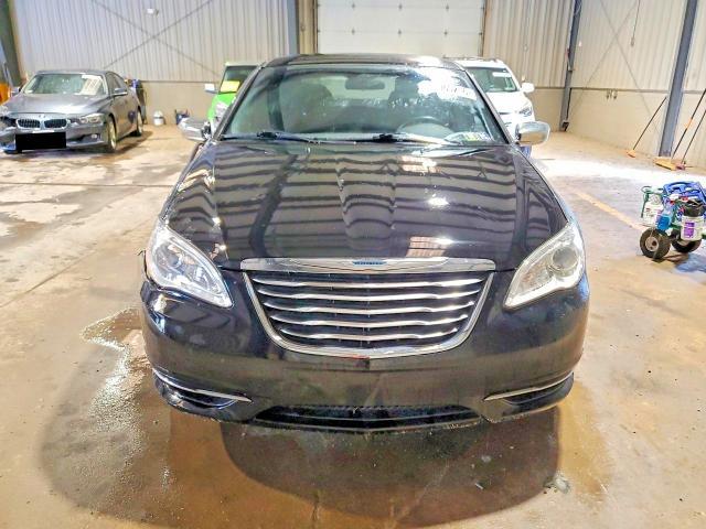 2011 Chrysler 200 Touring