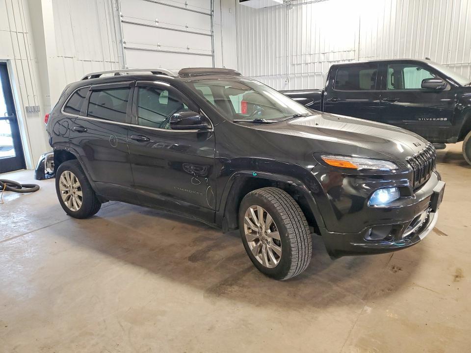 2016 Jeep Cherokee Overland