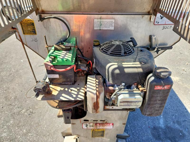 2000 Swenson Salt Spreader