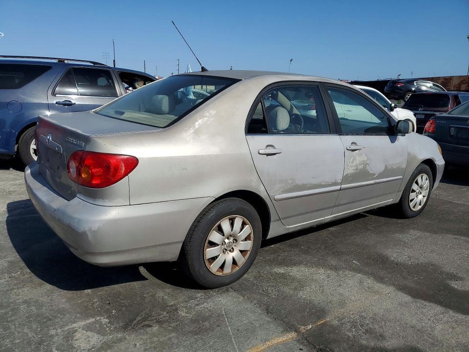 2003 Toyota Corolla le
