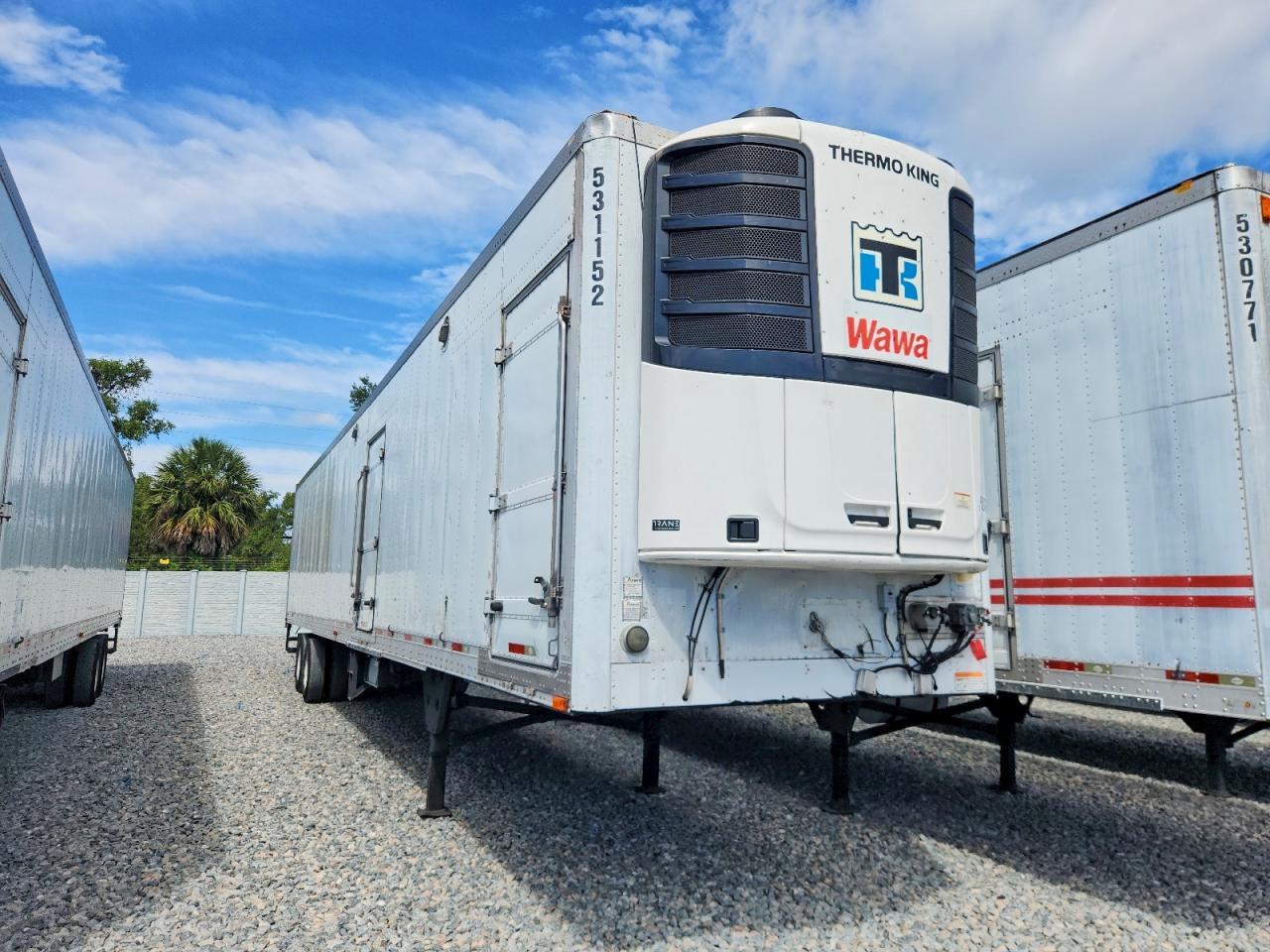2016 Utility VS2RA Refrigerated Van Trailer