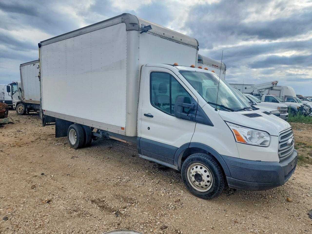 2018 Ford Transit BOX Truck