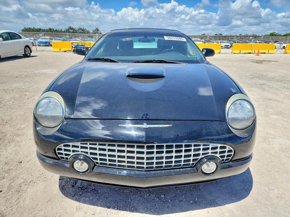 2003 Ford Thunderbird