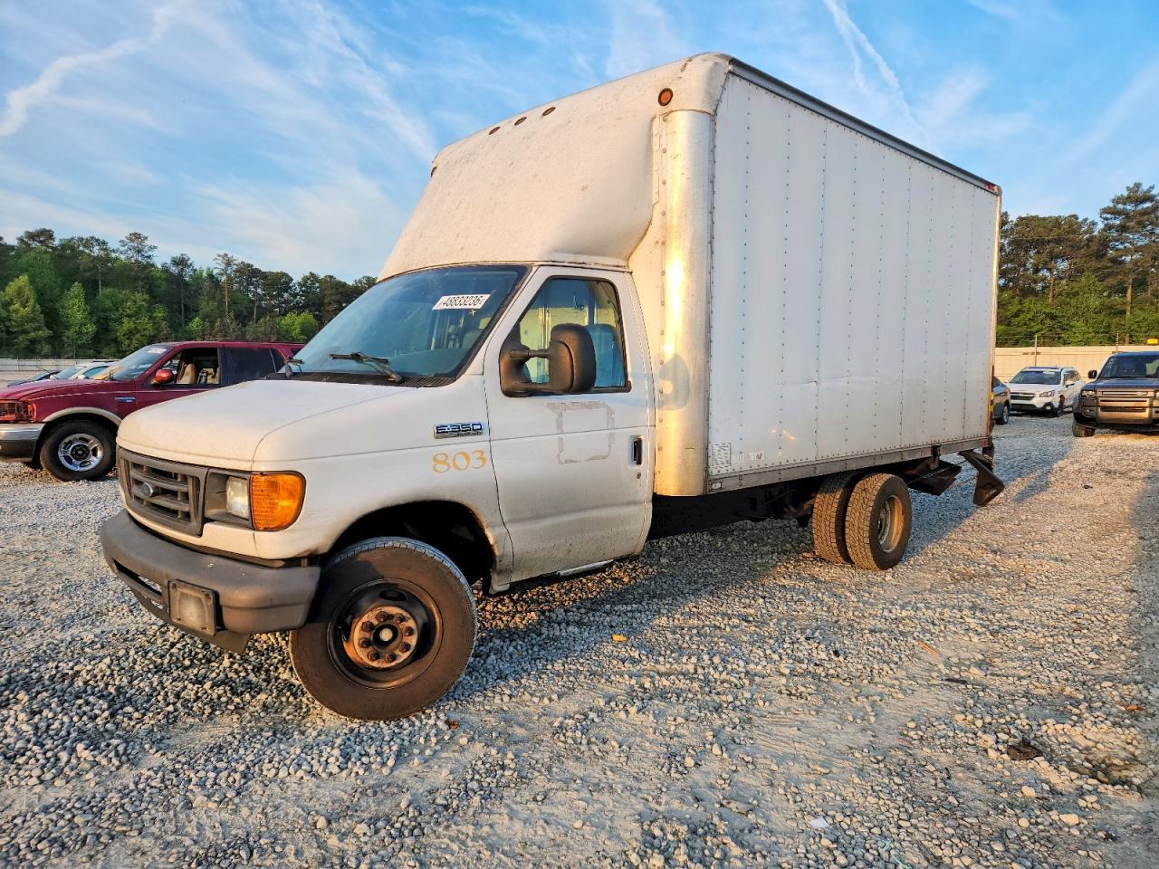 2007 Ford E350 Delivery Truck
