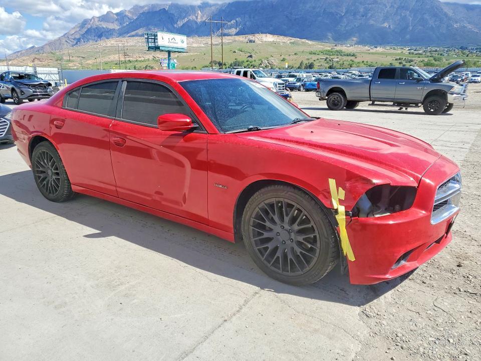 2012 Dodge Charger r