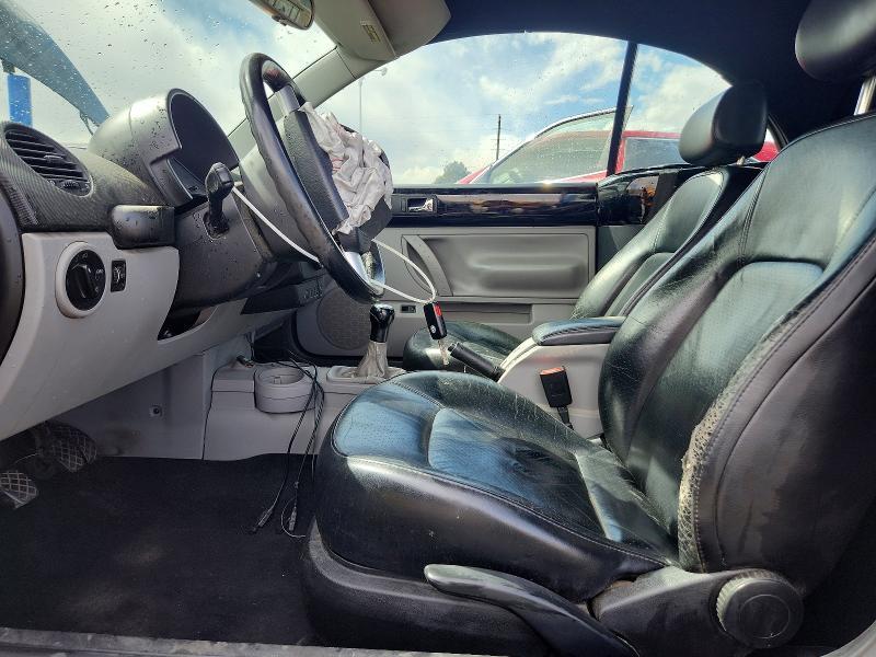 2004 Volkswagen New Beetle gls